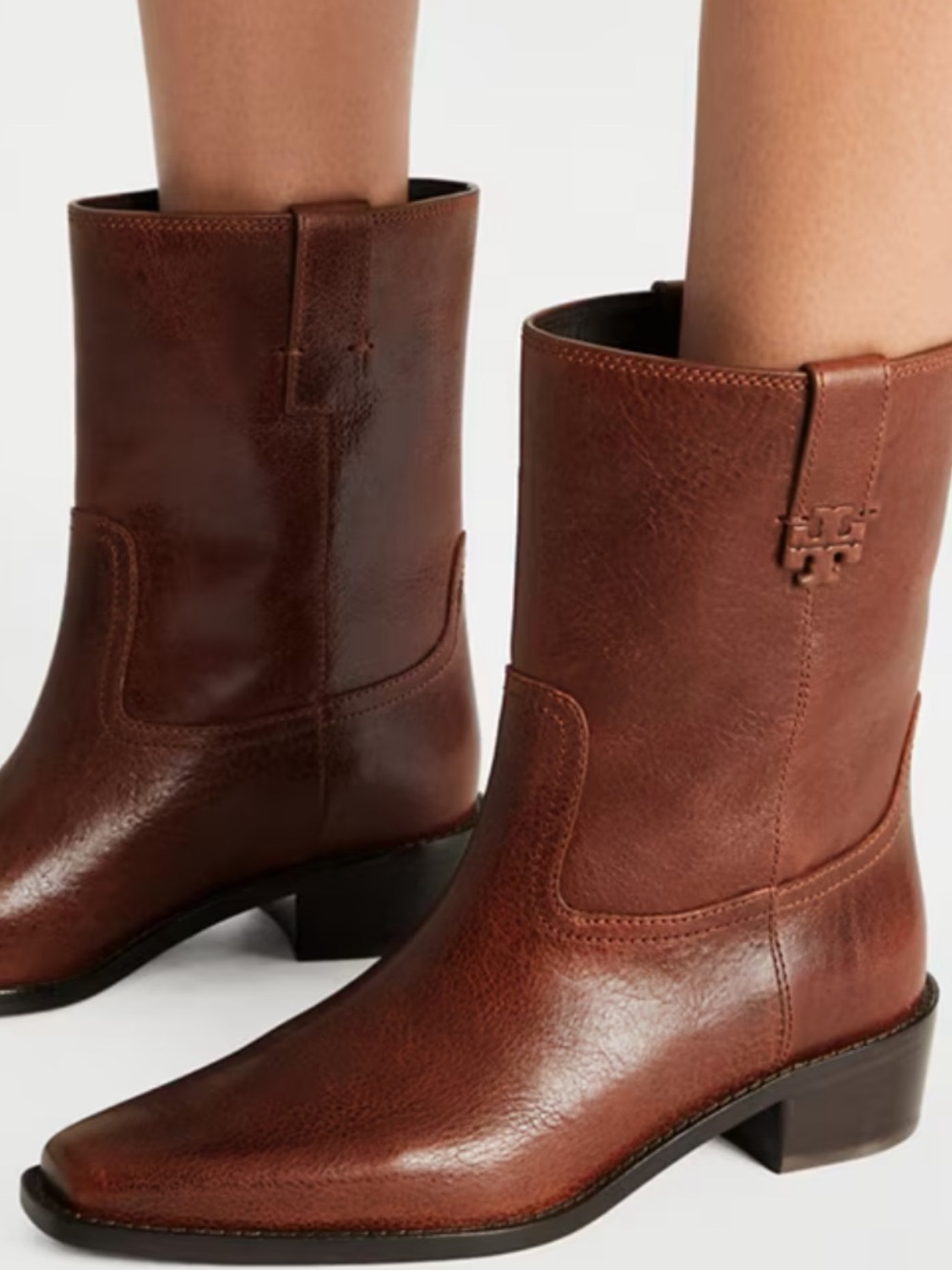 NWT  Beautiful Leather TORY BURCH City Western Ankle Boot. 9.5